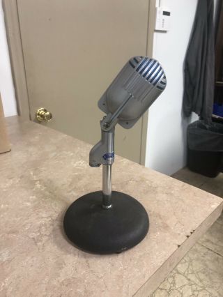 Vintage 1940s Shure 708a Zeplin Microphone And Desk Stand.