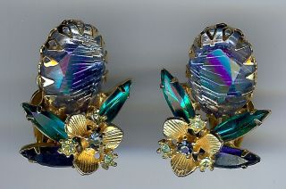 Juliana Vintage Carved Glass Blue & Green Rhinestone Flower Clip Earrings