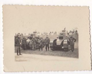 Wwii Japanese Photo Vichy French Indochina Colonial Armor Troops Renault Ft Tank