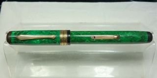 Waterman Patrician Fountain Pen.  Emerald/Jade Green.  Patrician nib.  c.  1929.  VGWC 2