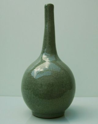 Chinese Ge Type Crackle Glaze Vase Qing 18th Century