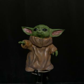 The Mandalorian Baby Yoda Pointing 3d Printed Painted