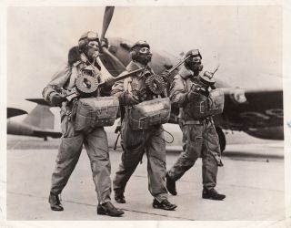 Royal Air Force Aerial Gunners Carrying Machine Guns Walk To Bomber - 1939