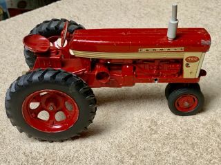 Vintage Eska Red Farmall 460 1/16 Tractor With Fast Hitch Ertl