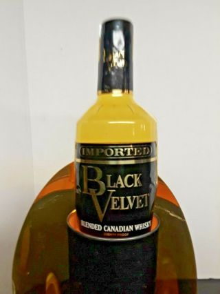 Black Velvet Candian Whiskey 1970 