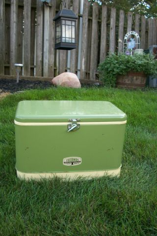 Vintage Thermos Deluxe Green Metal Cooler Ice Chest Camping W/handles