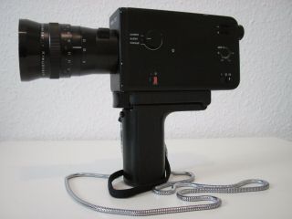 Vintage// Braun Nizo S2 - 8 Movie Camera Black / In.