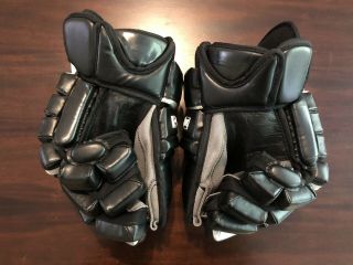 CCM - Vintage Leather Ice Hockey Gloves Men’s Pro Tacks - Black White Grey 3