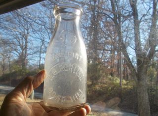 G.  H.  Berling Bond Hill Pint 1930s Cincinnati,  Ohio Milk Bottle