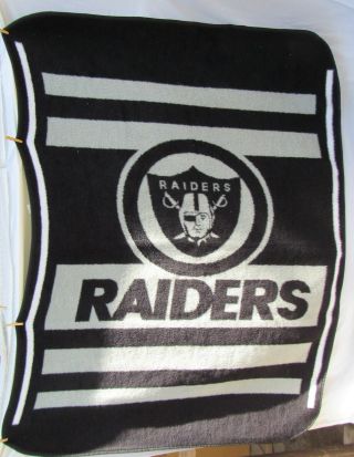 Vintage San Marcos Oakland L.  A.  Raiders Blanket Throw Measures 75 X 60