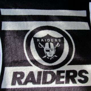 Vintage San Marcos Oakland L.  A.  Raiders Blanket Throw Measures 75 x 60 2