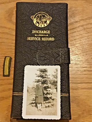Ww2 Us Female Honorable Discharge Service Record Leather Medal Patch Picture