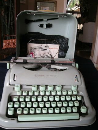 Hermes 3000 Portable Typewriter 1960s Vintage,  Sans Serf Type Face