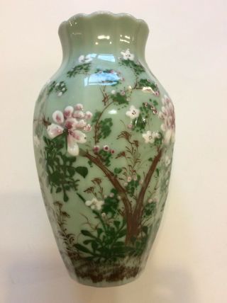 Stunning 24cm 9 1/2” Japanese Antique Oriental Porcelain Seto Celadon Green Vase