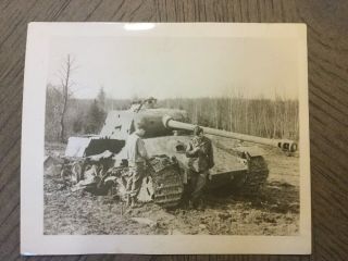 Wwii Gis Photo Of A Knocked Out German Tank