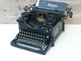 Antique 1921 Royal Standard Typewriter Model 10 Double Glass Side Complete