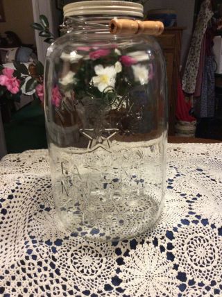 Vtg.  14.  5” Mason Glass Jar & Lid W/ Star & Eagle W/ Bail Patent Nov.  30th 1858
