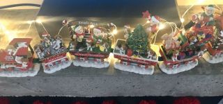 Danbury Beagle Dog Christmas Express Train In Styrofoam Box 2