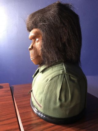 Planet of the Apes Caesar Bust - Ultimate Limited Edition DVD Set BUST ONLY 3