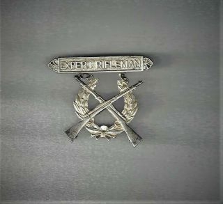 Wwii Sterling Usmc Marine Corps Expert Rifleman Qualification Badge