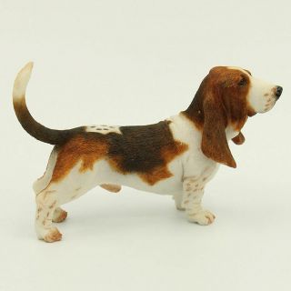 Resin Mini Basset Hound Dog Hand Painted Simulation Model Figurine Statue