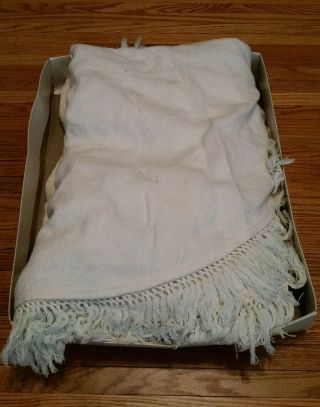 Vtg 70s Queen White Bates Bedspread Throw Blanket Fringe Thick Cotton Usa