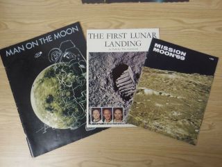 Three Hard - To - Find 1969 Vintage Apollo 11 Publications