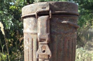 - Authentic Ww2 Wwii Relic German Gas Mask Box - Canister 3