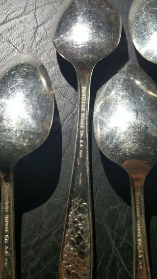 Set of (4) National Silver Co Repousse Tablespoons,  1935 Narcissus Antique 3