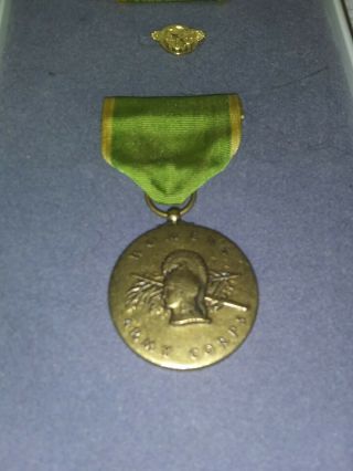WW2 US Women ' s Army Corps Service Medal With Ribbon Bar 3