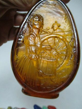 Dar Daughters Of The American Revolution Amber Glass Bottle 1979 Lady At Cannon