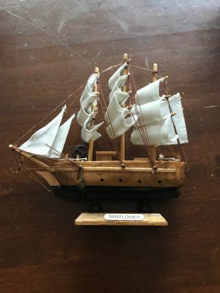 Mini Mayflower Model Ship
