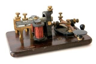Vintage Signal Electric Mfg Co Learner Telegraph Morse Code Set Key And Sounder