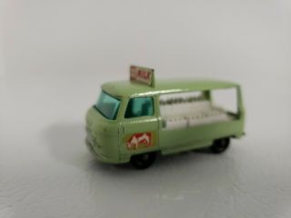 Vintage Matchbox Lesney No.  21 Commer Bottle Float Milk Truck