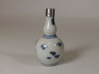 Antique Chinese,  Porcelain Flask,  18th century.  Silver Edge.  Snuff Bottle 3