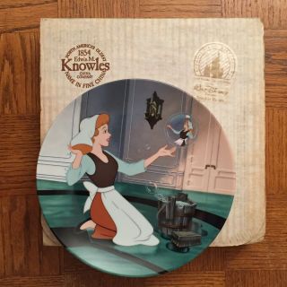 Disney Princess Cinderella Plate Set of 8 Knowles Bradford Exchange,  & Rack 2