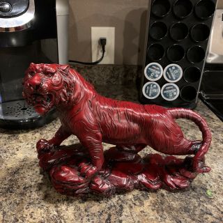 Vintage 10lb Dark Cherry Red Resin Chinese Tiger Statue On Rocks 8.  5” Tall