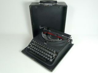 Olivetti Typewriter,  Ico Mp1,  1947,  & Cosmetic
