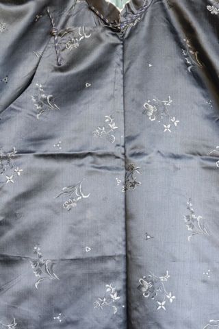 Antique Chinese Charcoal Grey Floral Brocade Silk Cheongsam Qipao Robe Jacket 2