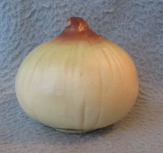 Vintage Onion Salt & Pepper Shaker Figurine Replacement Enesco Japan