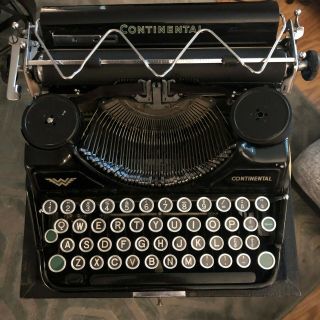 Collectible Typewriter Continental