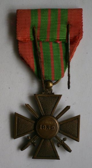 French 1939 Croix de Guerre (War Cross) bravery medal for WWII 2