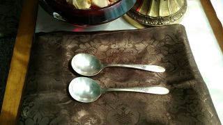 Set 2 Soup Spoons Oneida Community Tudor Plate 1941 Fantasy Silverplate Flatware