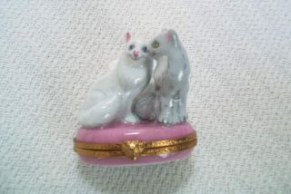 Limoges For Tiffany& Co.  Cuddle Cats Trinket Box
