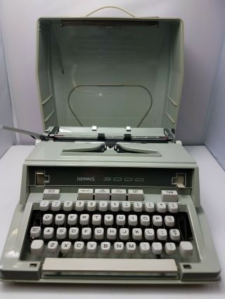 1971 Hermes 3000 Portable Media Typewriter with Hard Case 2