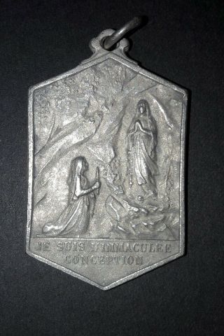Rare French Antique Silver Pilgrim Medal 1858 Lourdes? Virgin Mary.  P&p.