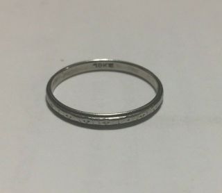 Vintage 18k White Gold Wedding Band Ring Etched Size 9