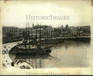 1943 Press Photo Boats Docked At Palermo Sicily Harbor During Wwii - Nox52862