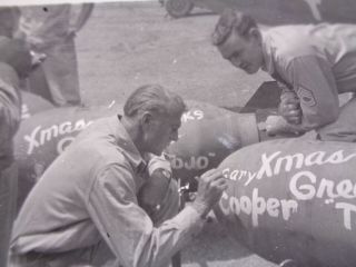 Vintage WWII WW2 Photo GARY COOPER PAINTING BOMB Pacific Theater 2 2