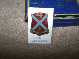 Wwii Era Us Dui Crest 118th Field Artillery,  Pinback